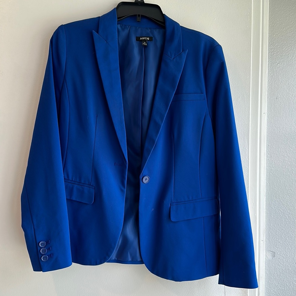 NWT Blue Blazer
